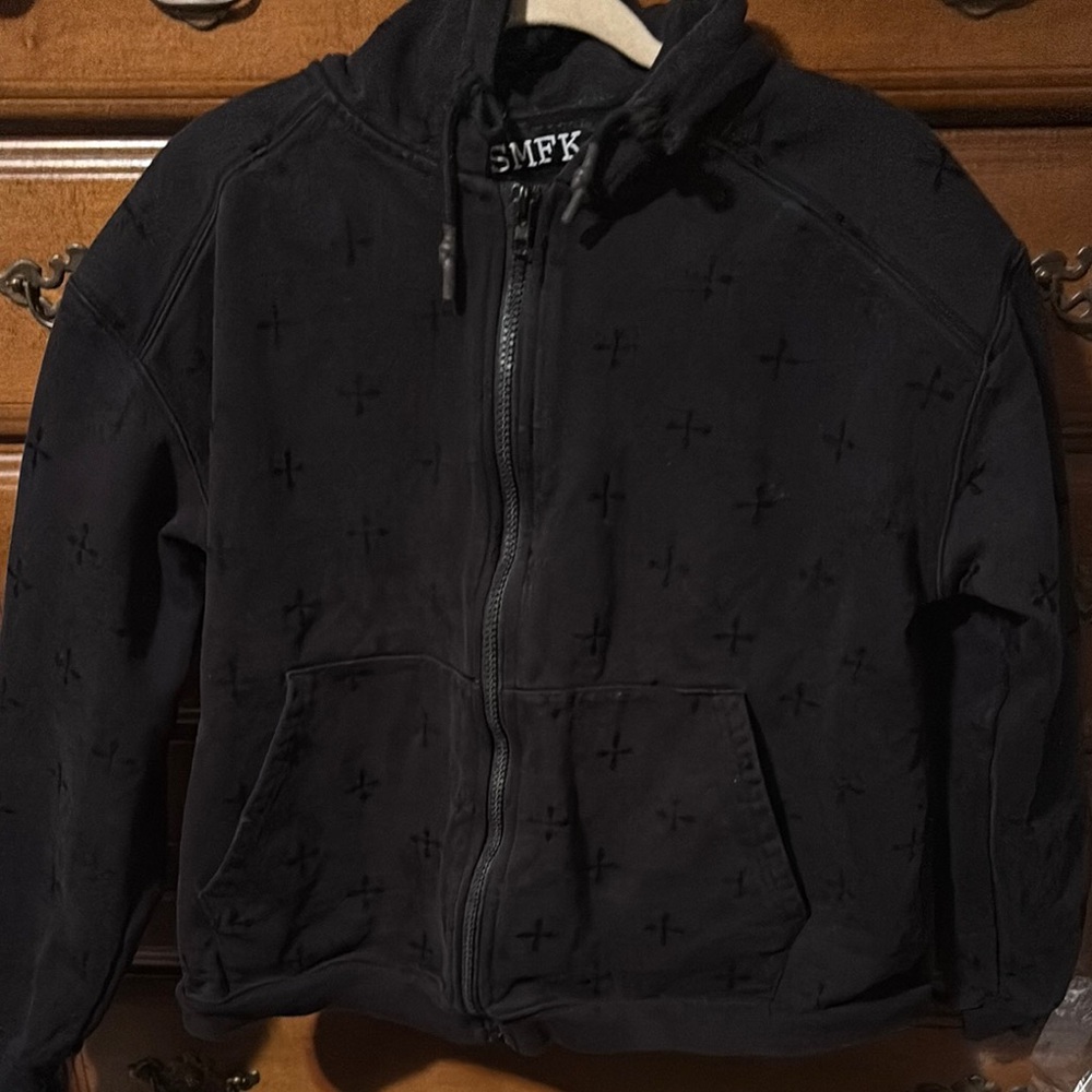 Sleek Black Lightweight Shirt Jacket for Effortless Style